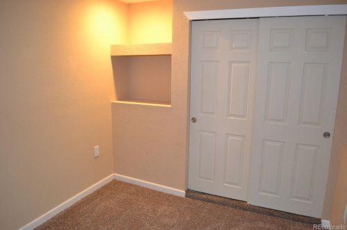 1675 Roslyn St, Denver CO  80220-1966 exterior