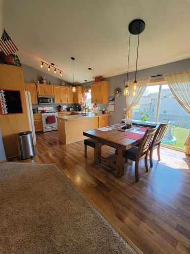 2029 Independence St, Spectacle Lake, MN 55008-9371