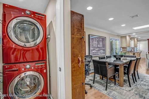 1400 Cp Ave, Tinton Falls NJ 07712-4803 exterior