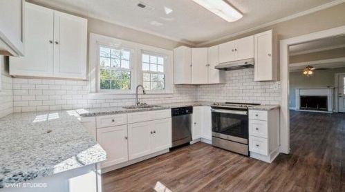 332 Sunset Dr, Foreston, SC 29102-2422
