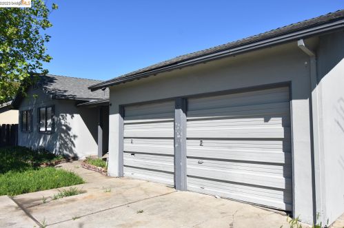 3223 Telegraph Ave, Stockton, CA 95204-1328