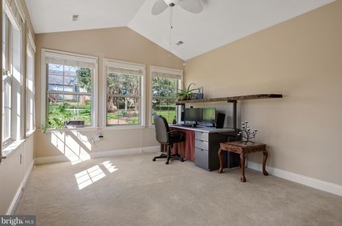 30 Mill Pond Dr, Lancaster PA  17603-7411 exterior