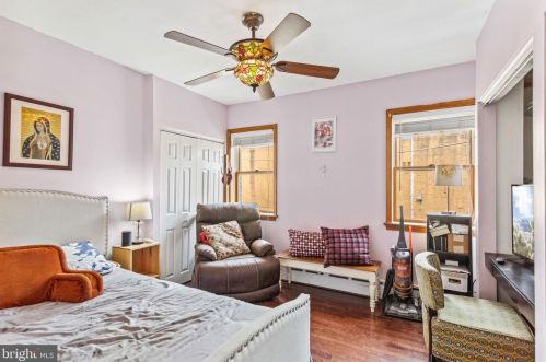 2549 Juniper St, Philadelphia PA  19148-4321 exterior