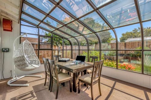 1741 Linnet Ln, Sunnyvale CA  94087-4832 exterior