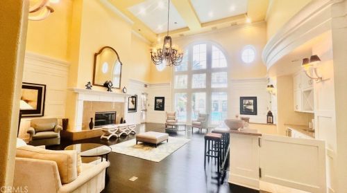 2223 Watermarke Pl, Irvine CA  92612-7686 exterior