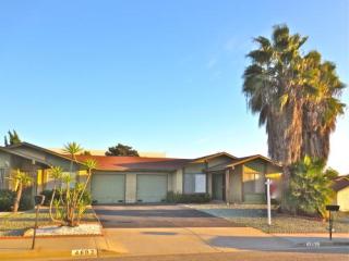 4601 Westridge Dr, Oceanside, CA 92056-2901