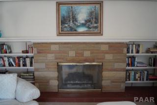 3902 Lynnwood Pl, Peoria IL  61614-7131 exterior