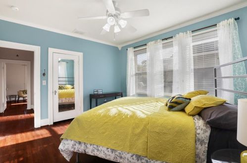 3817 6th St, Fort Worth TX  76107-2029 exterior