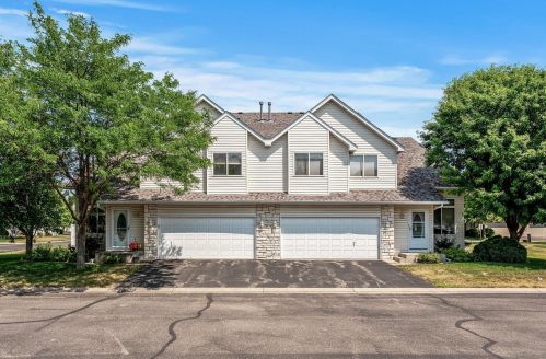 1653 Bedford Ln, Prior Lake, MN 55379-4501
