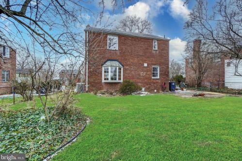 7401 16 Ave, Silver Spring MD 20912-7041 exterior