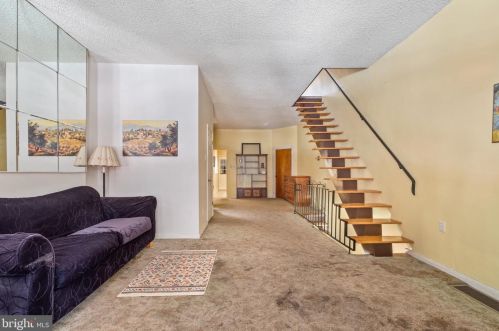 1424 Jackson St, Philadelphia PA  19145-3617 exterior