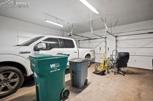 19080 Shadowood Dr, Woodmoor CO 80132-8937 exterior