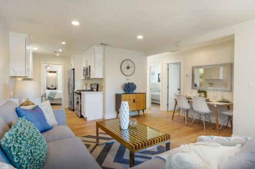 412 Monterey Ave, Capitola CA  95010-3614 exterior