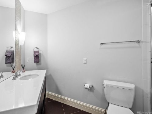 401 Adams St, Denver CO  80206-4410 exterior