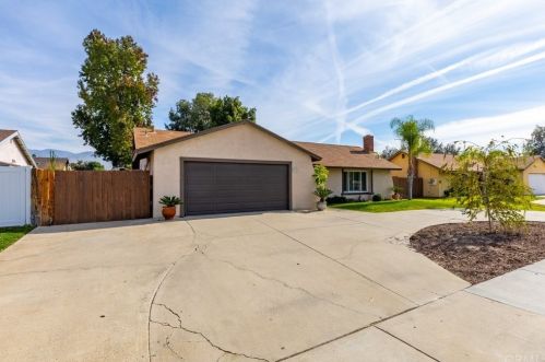 932 Judson St, Redlands, CA 92374-3842