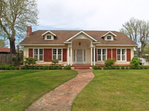 145 Hintze Ave, Modesto, CA 95354-0214