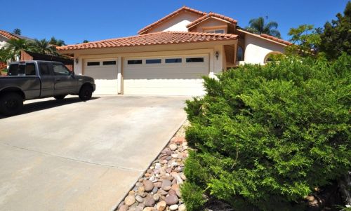 11616 Calle Simpson, El Cajon, CA 92019-4012