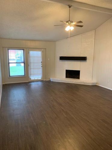 4742 Cliffwood Dr, Garland TX  75043-3319 exterior