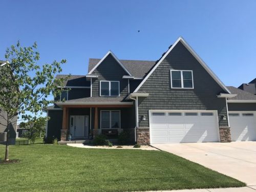 604 St Andrews Cir, Park View IA  52748 exterior