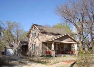 315 Division Ave, Peabody, KS 66866-1076
