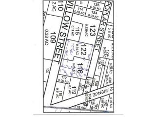 24 Willow St, Tiverton, RI 02878-2334
