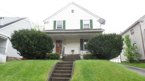 405 Creed St, Struthers, OH 44471-1247