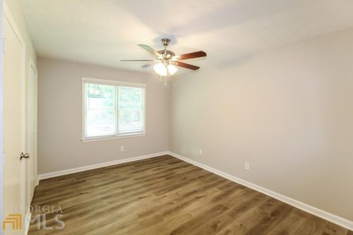 191 Cowan Rd, Conyers GA  30094-4101 exterior