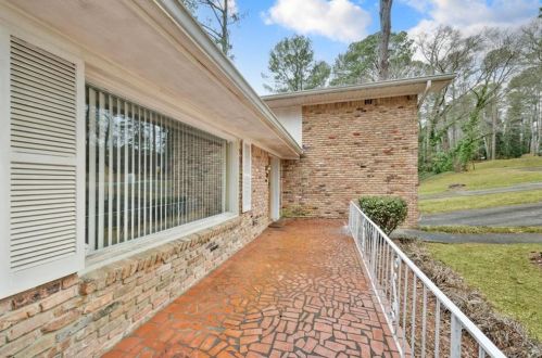 541 Fielding Ln, Atlanta, GA 30311-2022