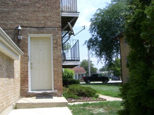 912 State St, Lemont IL  60439-4666 exterior