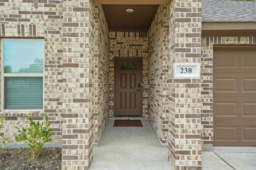 238 Carroll St, Morgans Point TX  77571-5604 exterior