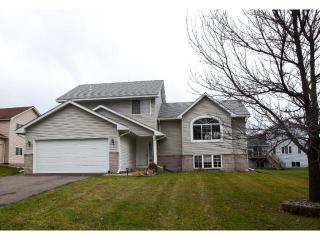 261 Pendryn Hill Cir, Saint Paul, MN 55125-7704