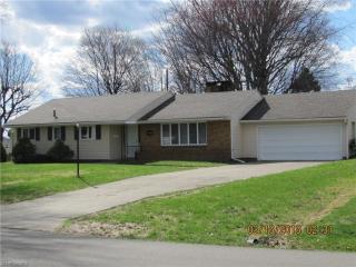 1415 14, Coshocton OH  43812-2610 exterior
