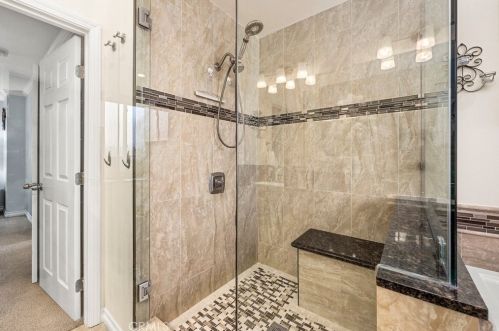 260 Brookside Ct, Anaheim CA  92808-1204 exterior