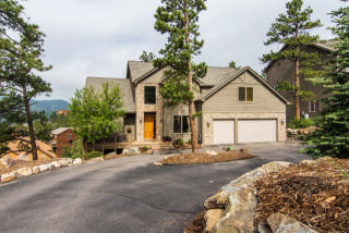 26136 Sweetbriar Trl, Lakewood, CO 80439