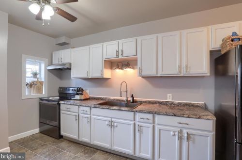 653 Vine St, Lancaster PA  17603-5510 exterior