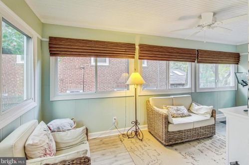 1506 Live Oak Dr, Silver Spring MD 20910-1543 exterior