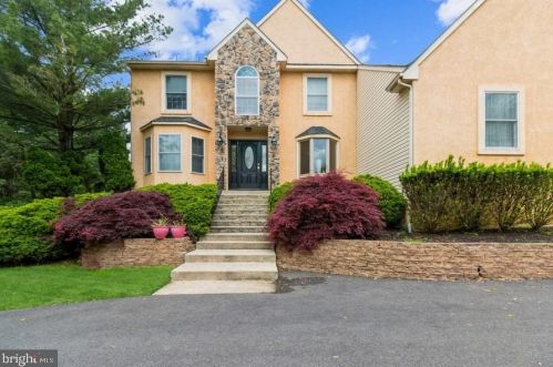 259 Mount Laurel Rd, Mount Laurel NJ  08054-9557 exterior