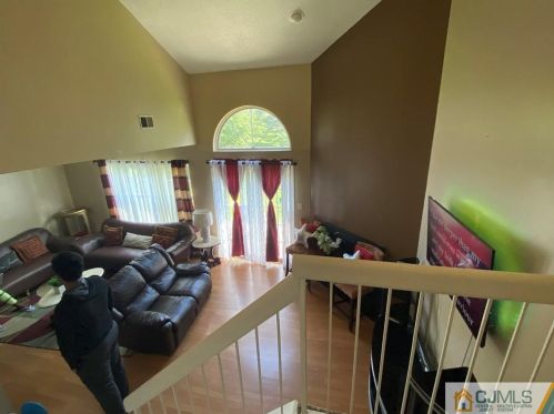 180 Nebula Rd, Piscataway, NJ 08854-5445