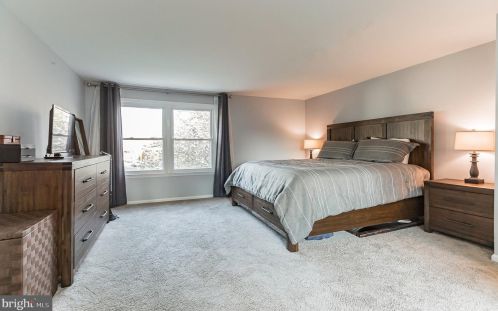 241 Nassau Dr, Tavistock NJ 08033-3976 exterior