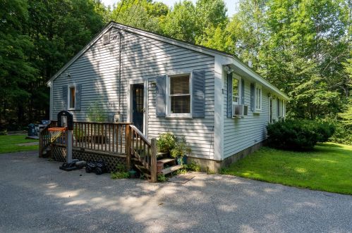 71 Peaslee Hill Rd, Weare, NH 03281-4634