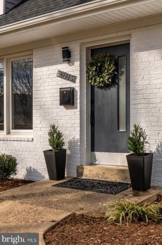 1603 Ballard St, Silver Spring, MD 20910-2732