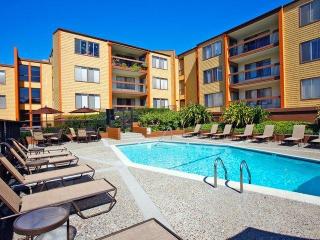 5285 Diamond Heights Blvd, San Francisco CA  94131-2153 exterior