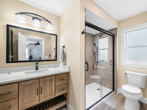1103 Windsor Dr, Arlington Hts IL  60004-5035 exterior