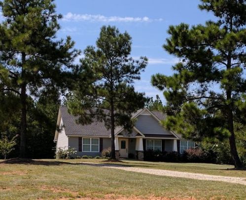 574 Mckenzie Rd, Milner, GA 30257-3481