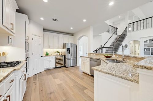 11112 Claro Vista Cv, Austin TX  78739-1917 exterior