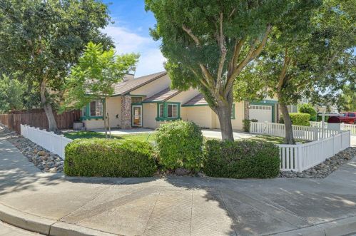 729 Everest St, Los Banos, CA 93635-5152