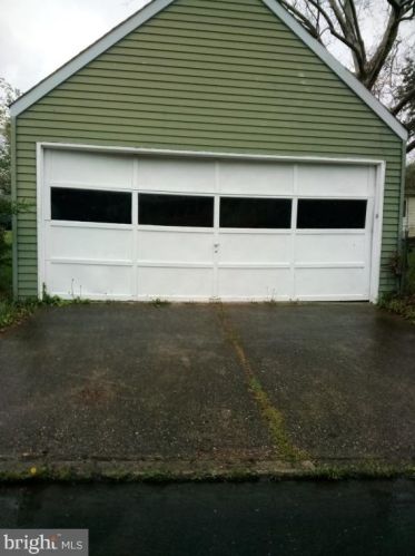 132 Albemarle Ave, Trenton NJ  08638-3504 exterior