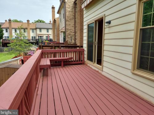 7731 Bristol Square Ct, Springfield VA  22153-3119 exterior