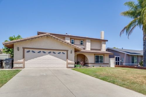 4334 Whitney Ct, Chino, CA 91710-3962