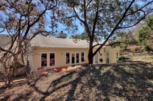 6904 Dogwood Holw, Austin TX  78750-8213 exterior